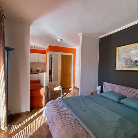 Markovic Aparthotel - Budva Becici Hotel Εξωτερικό φωτογραφία